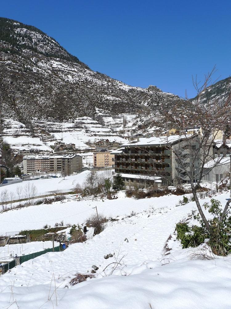 Hotel Coray Encamp Extérieur photo